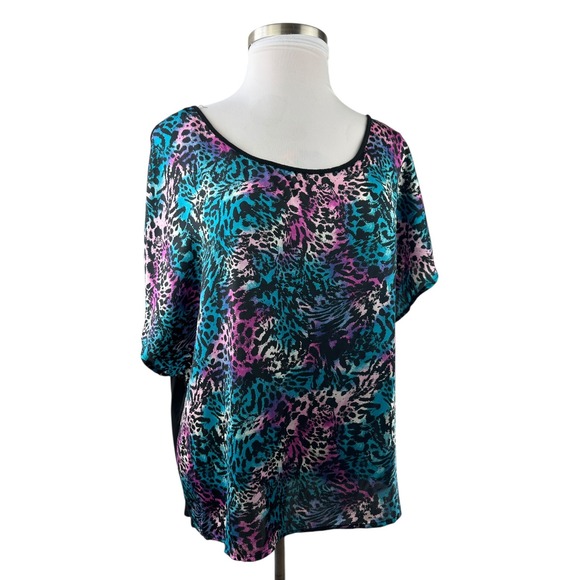 Torrid Animal Print Short Sleeved Top Multi Colored Plus Size 2 18/20 2X HW492 - Picture 3 of 16